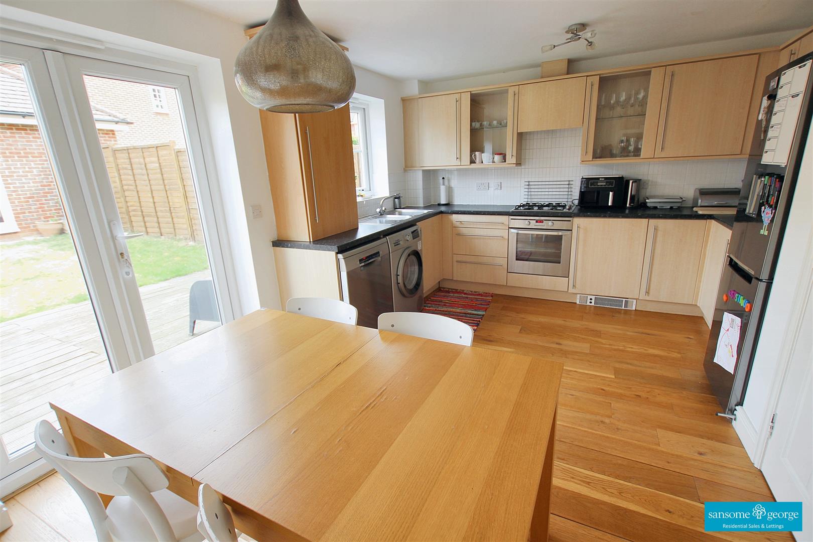 Clarendon Rise, Tilehurst, Reading